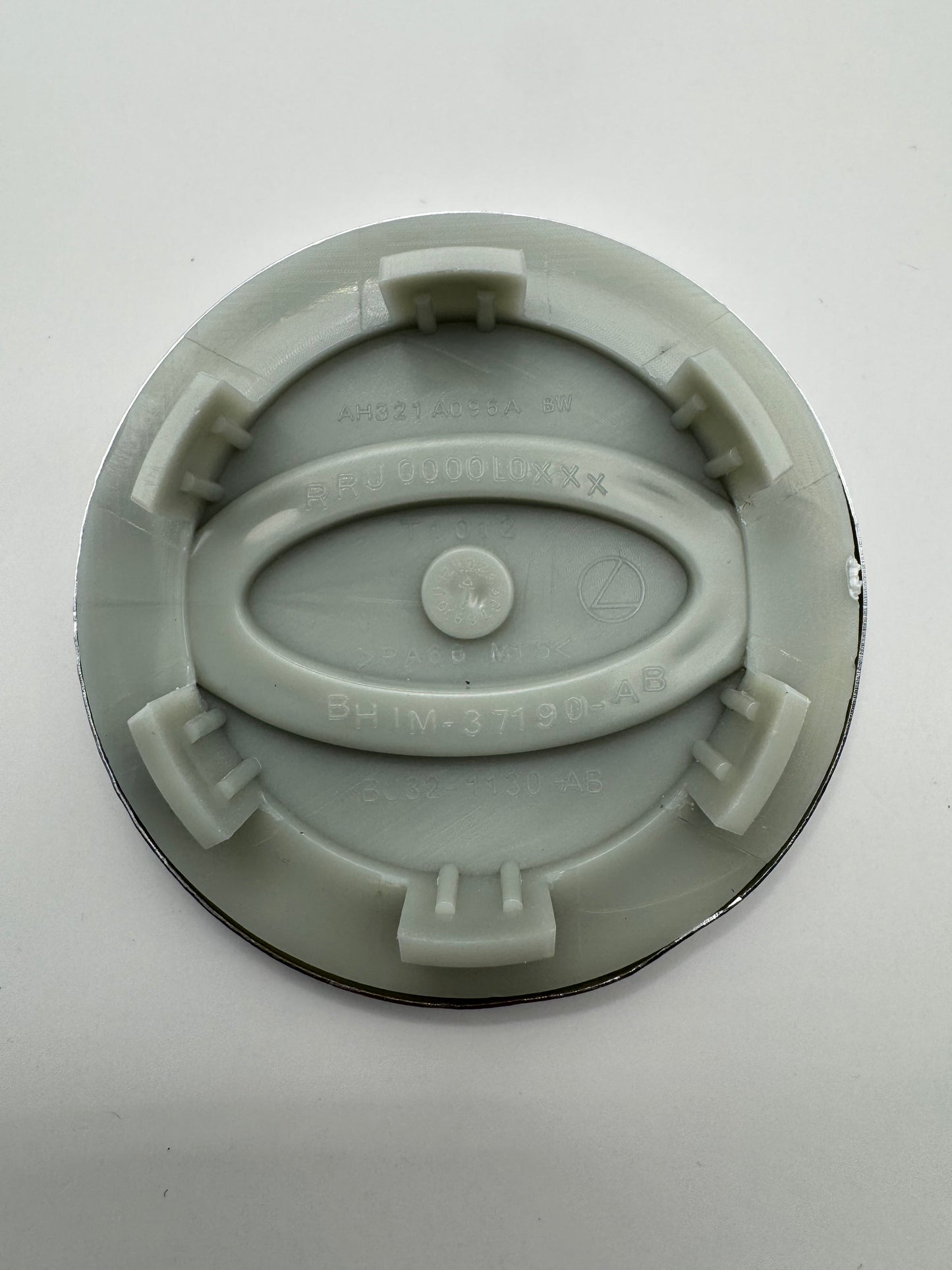 LAND ROVER OVERFINCH ALLOY WHEEL CENTRE CAPS(#AMELR22OVERFINCH)