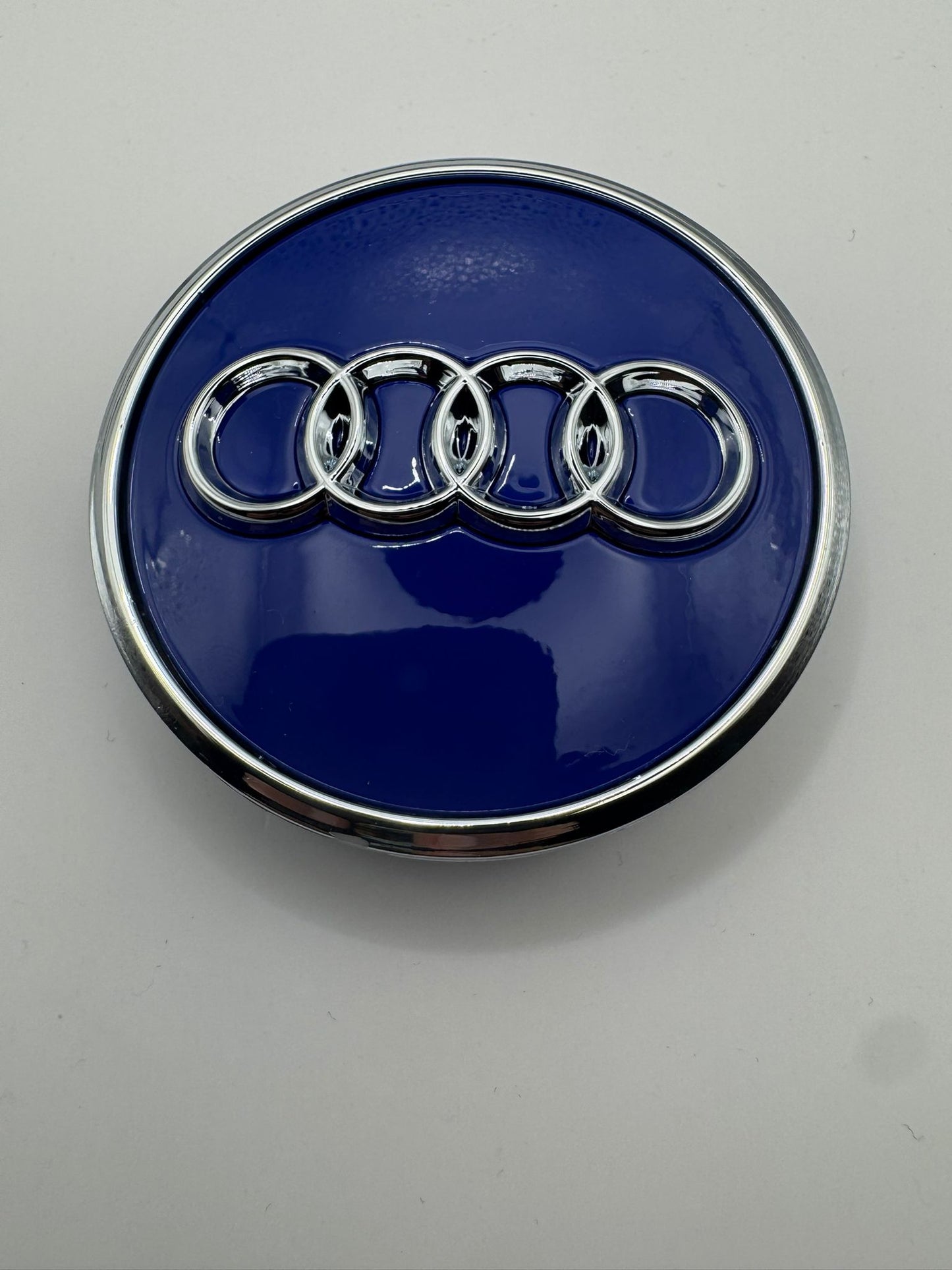 SET OF 4 AUDI BLUE SILVER ALLOY WHEEL CENTRE CAPS WITH CHROME RING