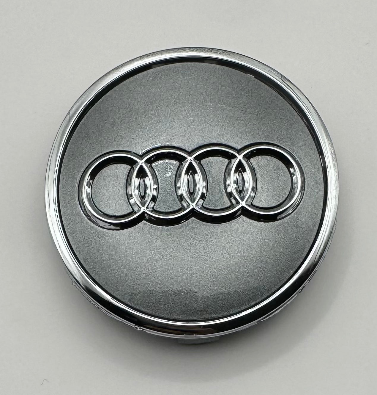 AUDI SILVER ALLOY WHEEL CENTRE CAPS A3, A4, A5(#AMEAU17SILVER)