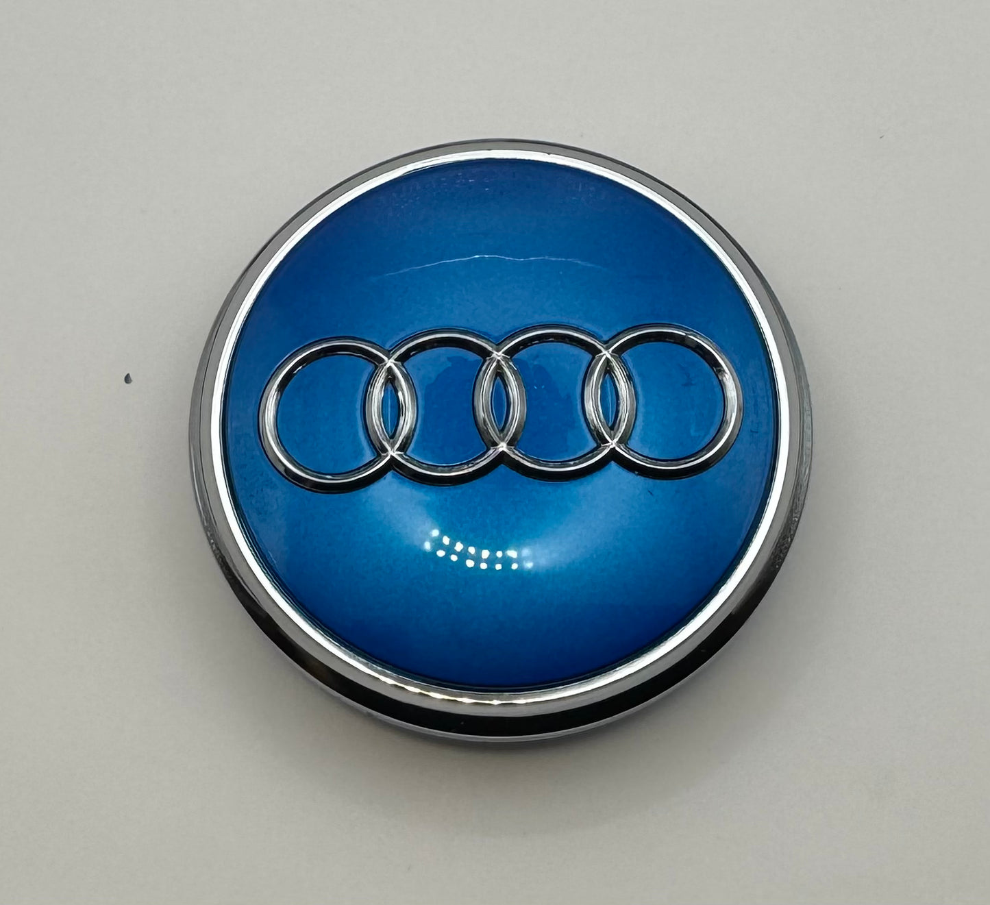 AUDI BLUE ALLOY WHEEL CENTRE CAPS(#AMEAU21BLUE)